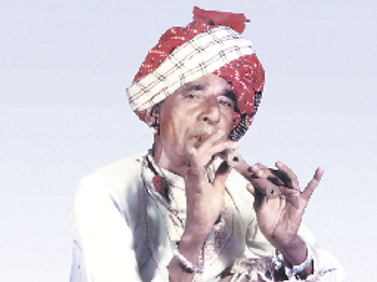 लोककवि मोहन मण्डेला- जिनकी रचनाएं राजस्थान की मिट्टी में सदियों तक गूंजेंगी 1 WhatsApp Image 2024 11 29 at 11.32.12 AM