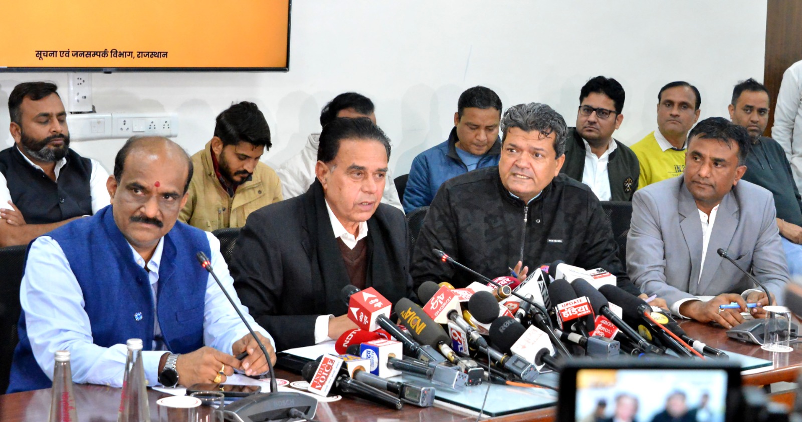 पूर्ववर्ती सरकार ने राजनीतिक लाभ के लिए किया था नए जिलों और संभागों का गठन - मंत्री जोगाराम पटेल 1 174348 HomePage b3c16e75 44e1 4d09 87b7 55f508b06f3b