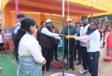 स्वरूप सरस्वती विद्या मंदिर रतनपुर टुंडी में दो दिवसीय खेलकूद महोत्सव कार्यक्रम का समापन समारोह संपन्न 4 IMG 20241223 WA0072