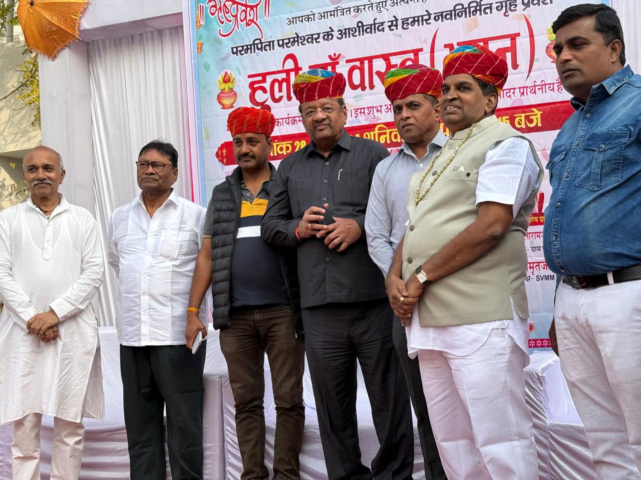 नुतन गृह प्रवेश हर्षोल्लास के साथ संपन्न 1 IMG 20241228 WA0024