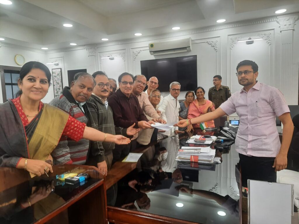 तोड़ने से बचाए कालियास का जैन उपासरा, धर्मस्थल की सुरक्षा सुनिश्चित करें प्रशासन 2 WhatsApp Image 2024 12 02 at 4.24.44 PM
