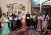 राष्ट्रीय सिन्धी भाषा विकास परिषद की नोट बुक का विमोचन 7 WhatsApp Image 2024 12 10 at 11.24.09 AM