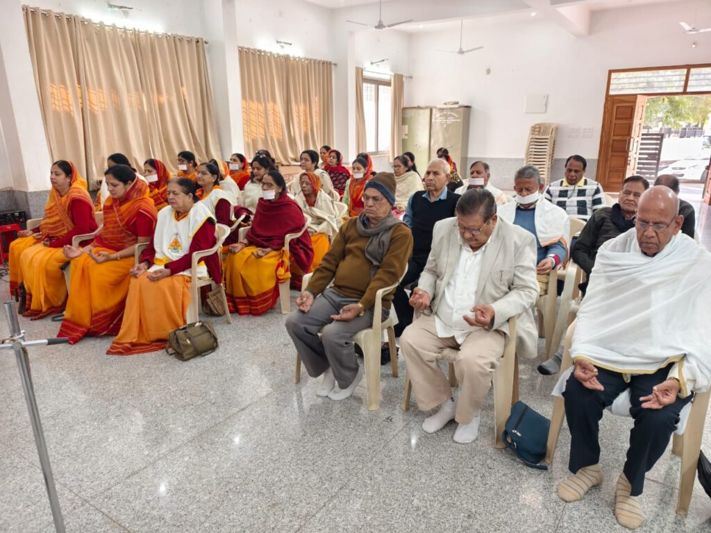तनाव को तोड़ता है ध्यान - मुनि मेधांश 2 WhatsApp Image 2024 12 10 at 5.14.22 PM