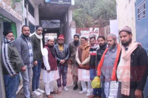 जौहर एसोसिएशन की कदीमी चादर मुल्क की सलामती अमन भाईचारे की दुआ के साथ कानपुर से रवाना 2 1003042046