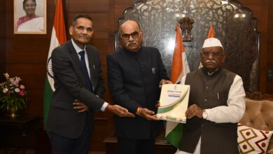 लोकायुक्त ने राज्यपाल को 36वां वार्षिक प्रतिवेदन सौंपा 13 174494 HomePage c9451fe4 6f57 41de ab32 e062f605fde4