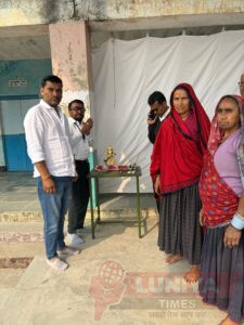 भामाशाह धरमीबाई रेबारी ने 266 छात्रों को वितरित किए स्वेटर 2 IMG 20250111 WA0018
