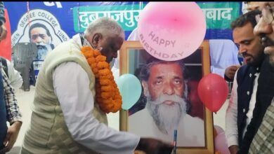 शिबू सोरेन के 81वें जन्मदिन पर टुण्डी में उत्सव, गरीबों को बांटे कंबल 16 IMG 20250111 WA0027