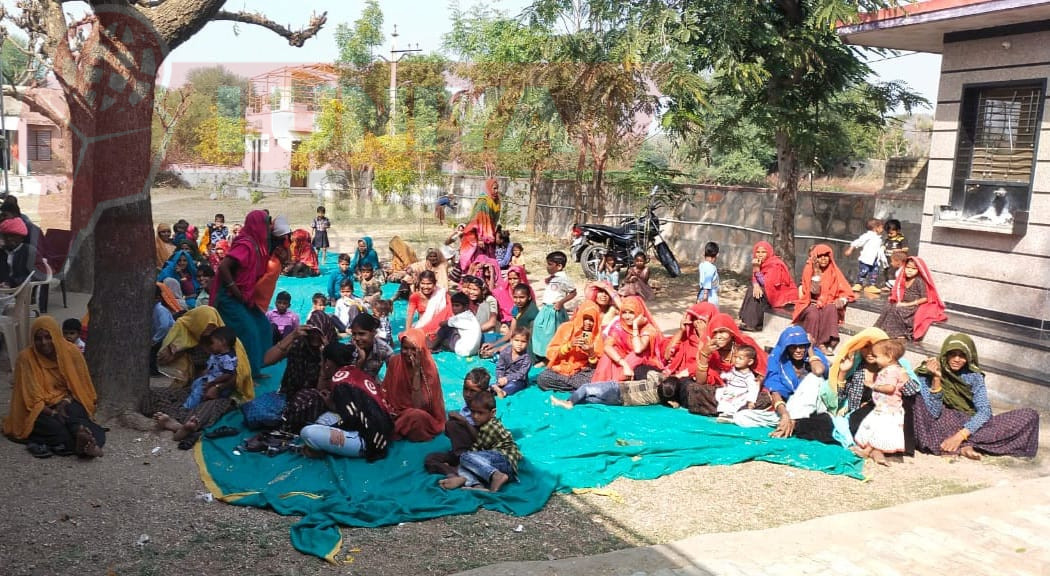 राजकीय उच्च प्राथमिक संस्कृत विद्यालय सेवटो का बैरा सादड़ी में वार्षिक उत्सव आयोजित 1 IMG 20250123 WA0028