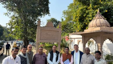 शाहपुरा को जिला बनाने के लिए विधायक मिले सीएम से 13 IMG 20250123 WA0029