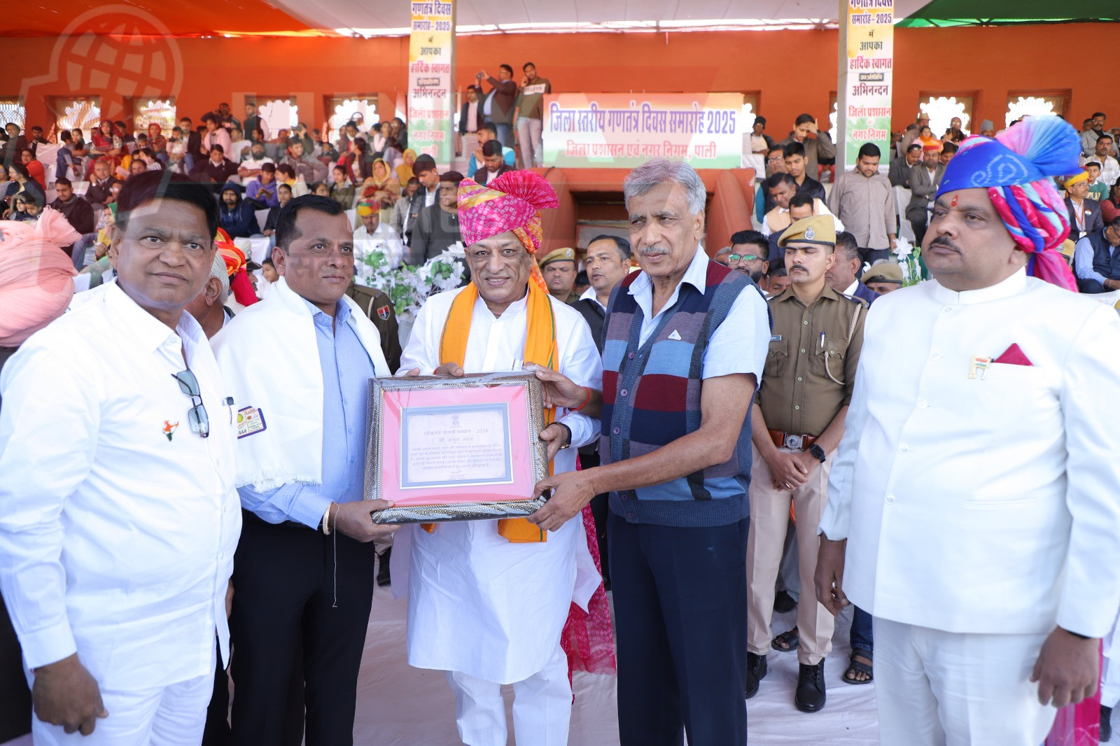 आपातकाल सेनानी अमृतलाल परमार को मुख्यमंत्री ताम्र पत्र सम्मान, लोकतंत्र सेनानियों का हुआ सम्मान 1 IMG 20250127 WA0004