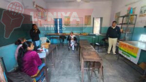 राजकीय बालिका उच्च माध्यमिक विद्यालय बनेड़ा में आयुर्वेदिक चिकित्सा द्वारा बालिकाओं का हिमोग्लोबिन व आंखों की जांच की 5 IMG 20250129 WA0026