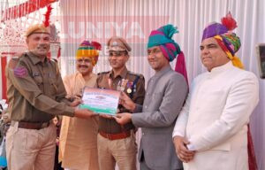 बाली उपखंड स्तरीय गणतंत्र दिवस पर अल्ताफ खान को किया सम्मानित 2 IMG 20250130 WA0039
