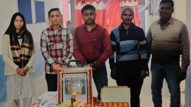 रेजिडेंशियल के० पी० वी० पब्लिक स्कूल में मनी शिक्षाविद कमलेश्वरी बाबू की पुण्य तिथि 13 WhatsApp Image 2025 01 18 at 6.52.55 PM