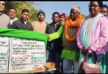 टुण्डी विधायक द्वारा लगातार विकास कार्यों का शिलान्यास लोग हो रहें हैं लाभान्वित 4 WhatsApp Image 2025 01 22 at 6.35.30 PM