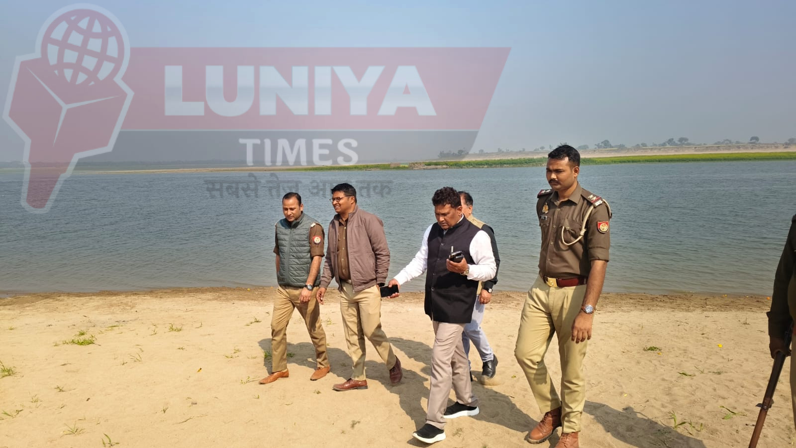 बसंत पंचमी स्नान पर्व को लेकर प्रशासन अलर्ट, पंचनद संगम पर सुरक्षा प्रबंधों का जायजा लिया गया 1 IMG 20250201 WA0003