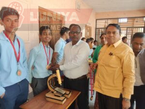 डीएमबी राउमावि सादड़ी में कैरियर मेले का आयोजन, विद्यार्थियों ने दिखाया उत्साह 3 IMG 20250210 WA0063