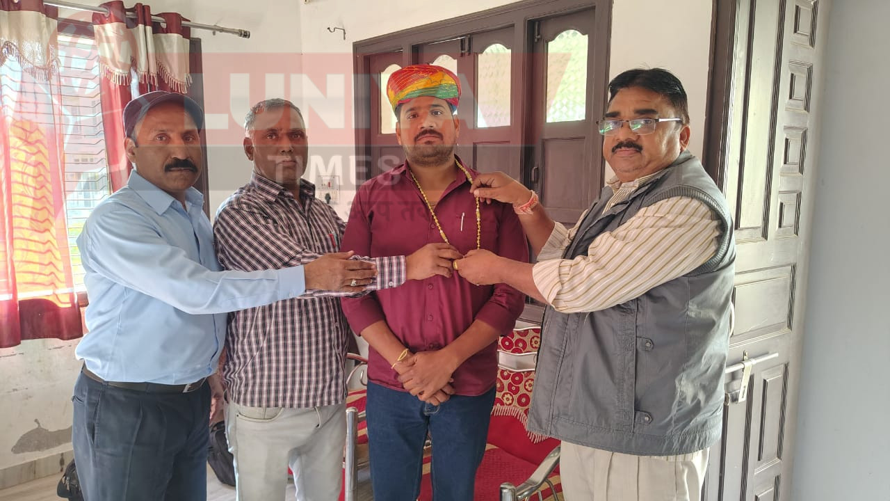 पदोन्नति पर हरिश हिंगड का राजस्थान शिक्षक संघ राधाकृष्णन् ने किया भव्य स्वागत 1 IMG 20250213 WA0030