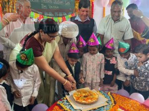 नोनिहालों का धूमधाम से मनाया जन्मदिन 5 IMG 20250214 WA0053