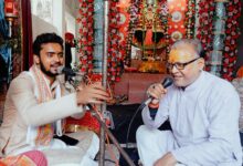 भजन संध्या में अयोध्या (यूपी) के पं० राजकुमार शास्त्री ने श्रोताओं का कर दिया मंत्र मुग्ध 3 WhatsApp Image 2025 02 02 at 6.30.07 PM