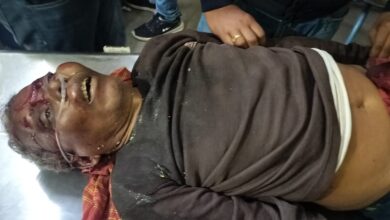 ट्रक के धक्के से वृद्ध घायल बेहतर इलाज के लिए धनबाद रेफ़र 14 WhatsApp Image 2025 02 07 at 8.03.03 PM