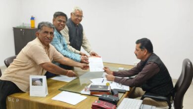 आपातकालीन आन्दोलन कर्ता लोकतंत्र सेनानियो को स्वतंत्रता सैनानी सम्मान सुविधाएं देने की मांग 11 WhatsApp Image 2025 02 15 at 9.00.56 AM