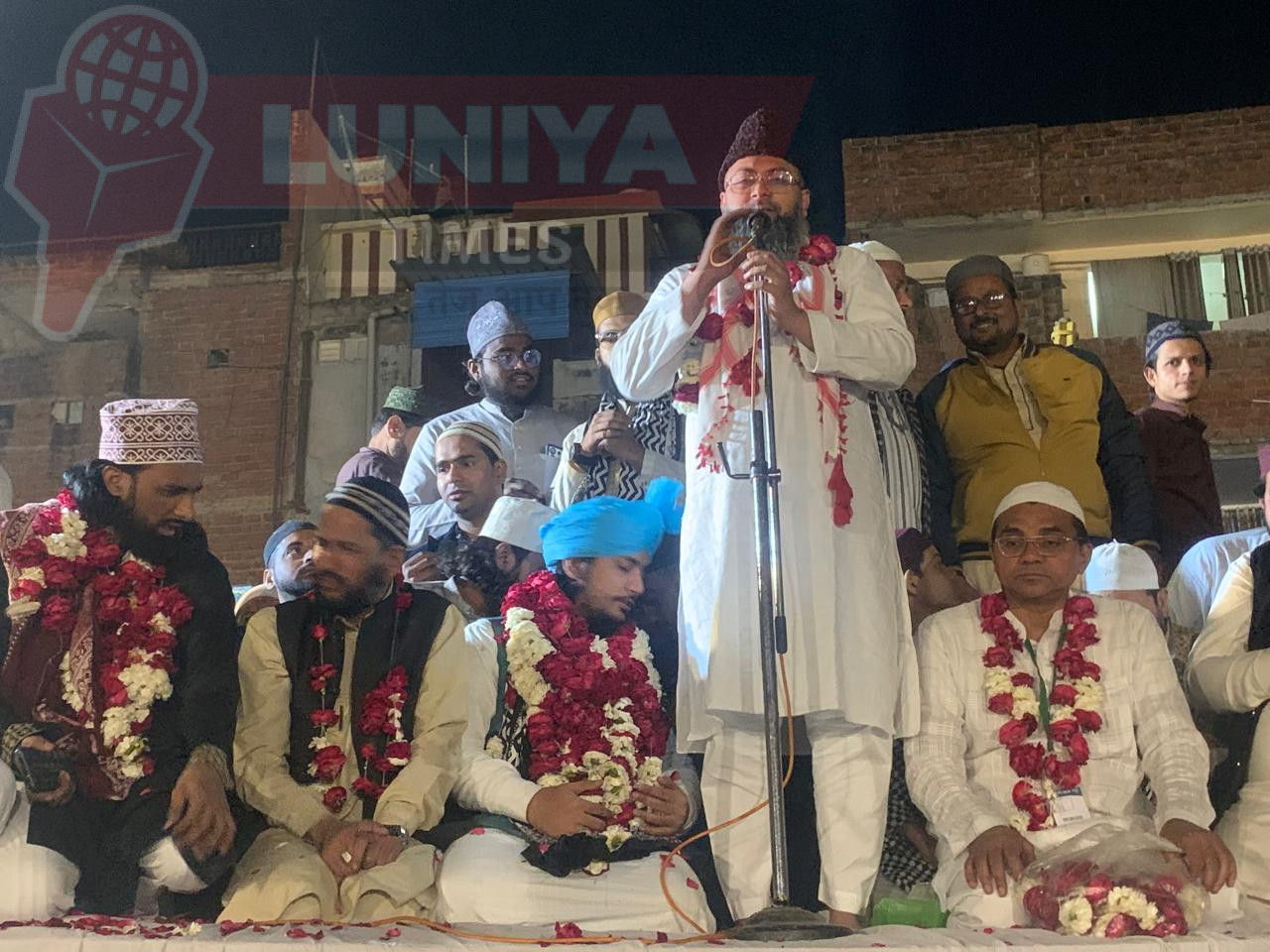 एशिया की सबसे बड़ी तरावीह हलीम कॉलेज ग्राउंड कानपुर में हुई मुकम्मल 1 1003426059