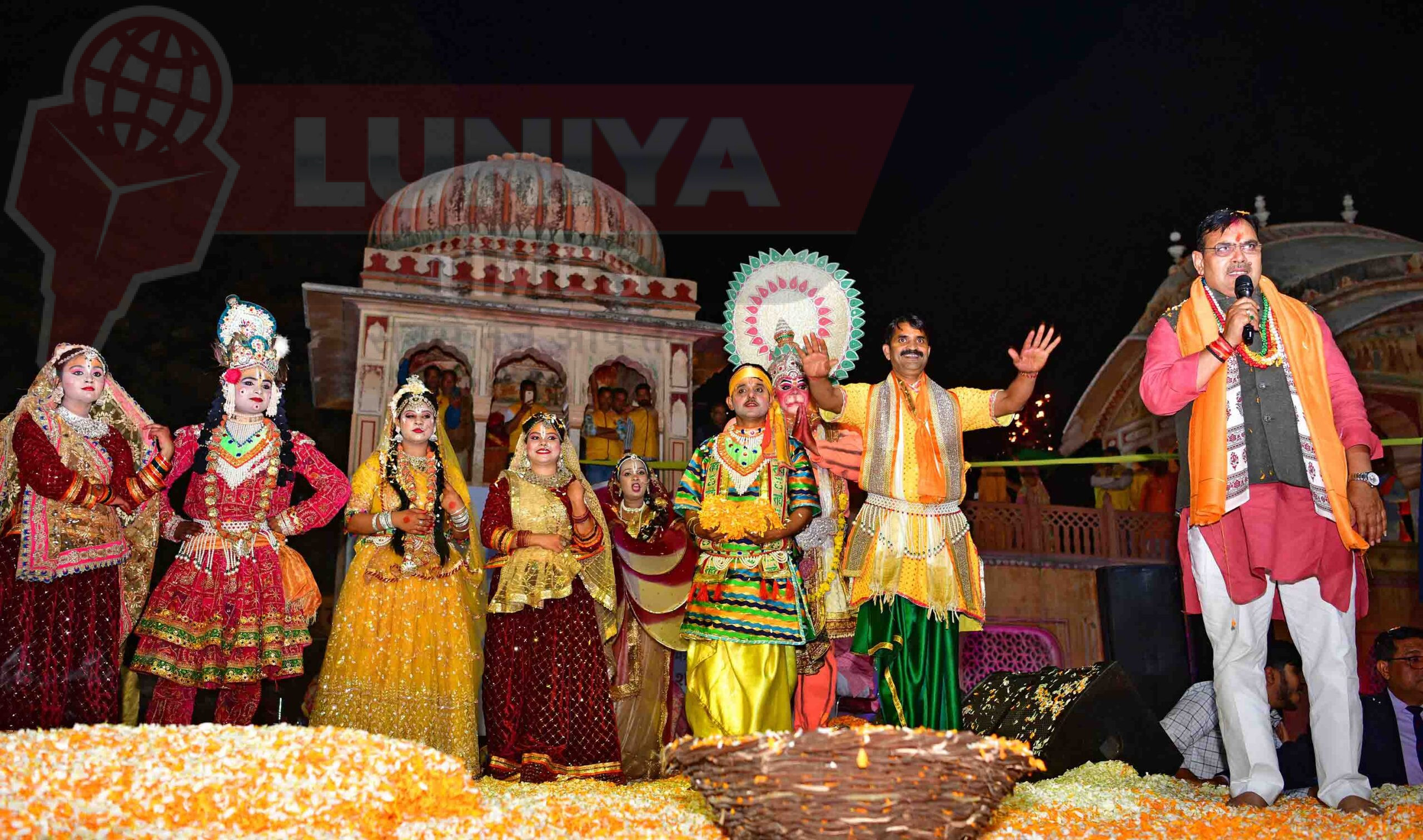 श्री गलताजी तीर्थ में आयोजित फागोत्सव में मुख्यमंत्री ने की शिरकत, देखे पूरी रंग बिरंगी एलबम 1 189161 HomePage 0ca6b277 9e53 4e5b a1d9 50d1b25ca8e1 scaled