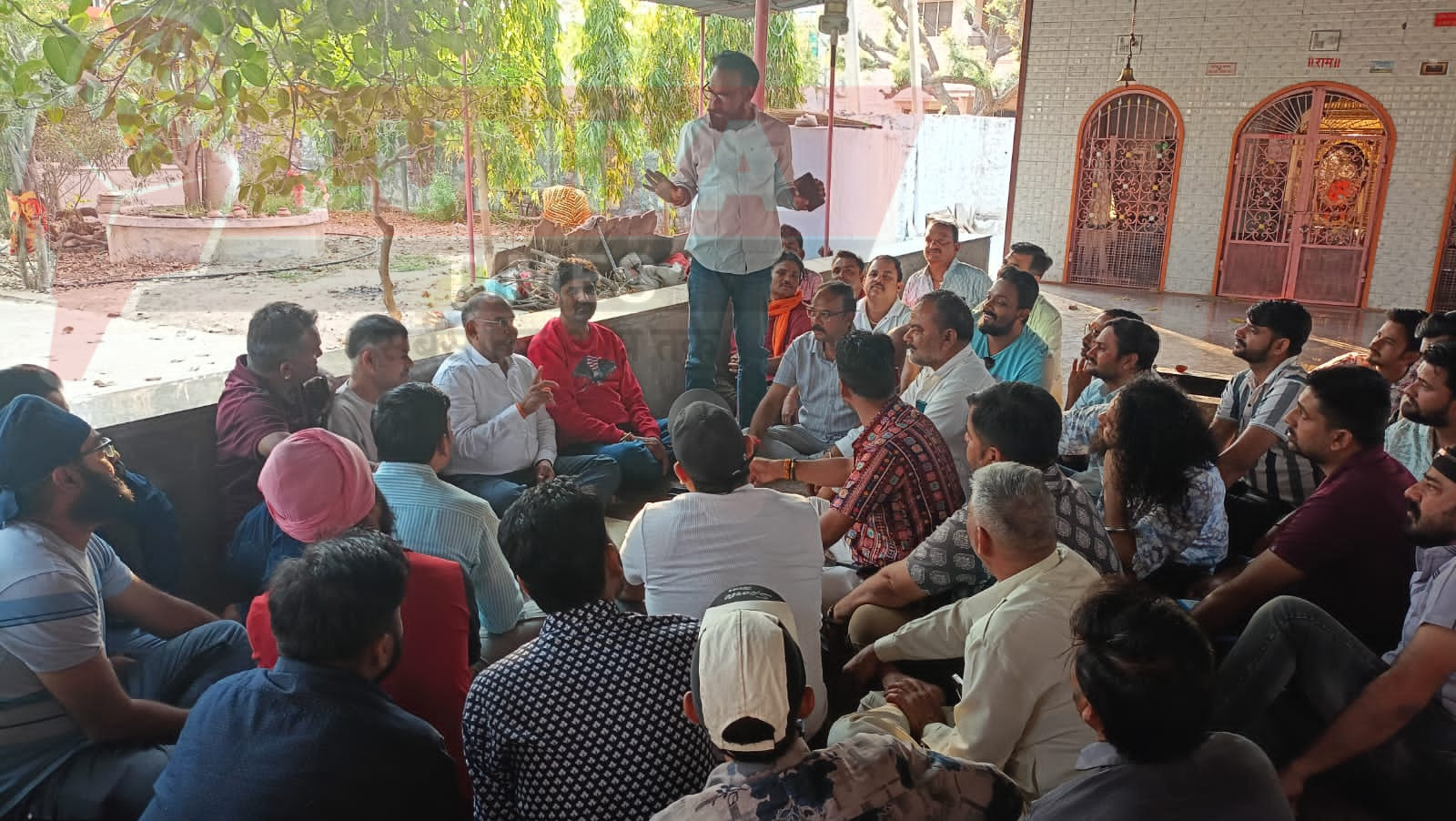 रानी में राम नवमी की भव्य विशाल शोभा यात्रा निकालने के लिए कार्यकारणी की बैठक 1 IMG 20250321 WA0026