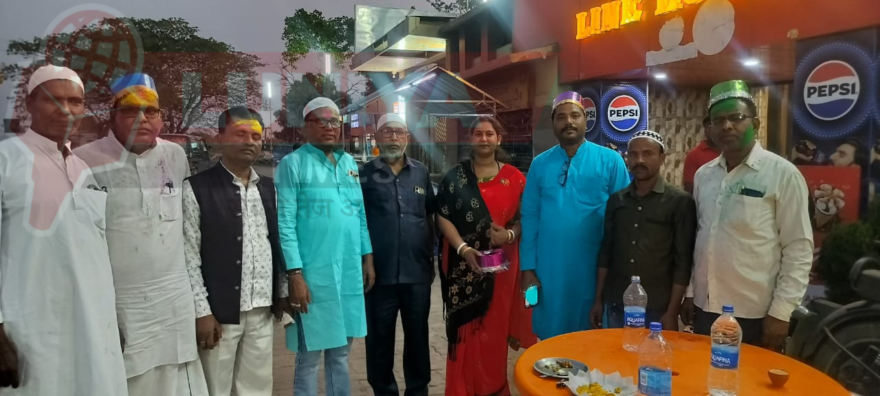 सर्वोच्च मानवाधिकार संरक्षण प्रदेश प्रभारी द्वारा होली एवं रमज़ान पर्व पर मिलन समारोह सह इफ्तार पार्टी का आयोजन 1 WhatsApp Image 2025 03 12 at 7.38.30 PM