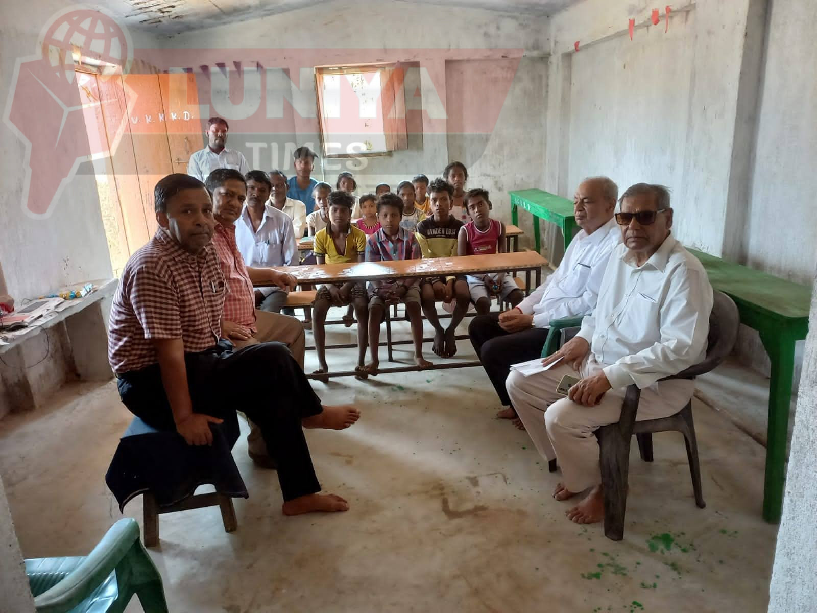 वनवासी कल्याण केंद्र के द्वारा टुंडी के ग्रामीण क्षेत्र में निःशुल्क कंप्यूटर परीक्षण 1 WhatsApp Image 2025 03 26 at 4.36.10 PM 2