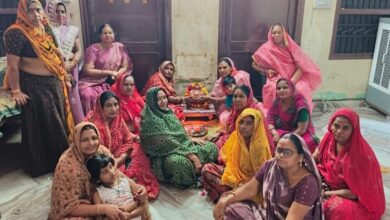 पाली में गणगौर घुड़ला पूजन की धूम, महिलाओं ने गीत-संगीत के साथ निभाई परंपरा 13 WhatsApp Image 2025 03 26 at 7.19.16 PM