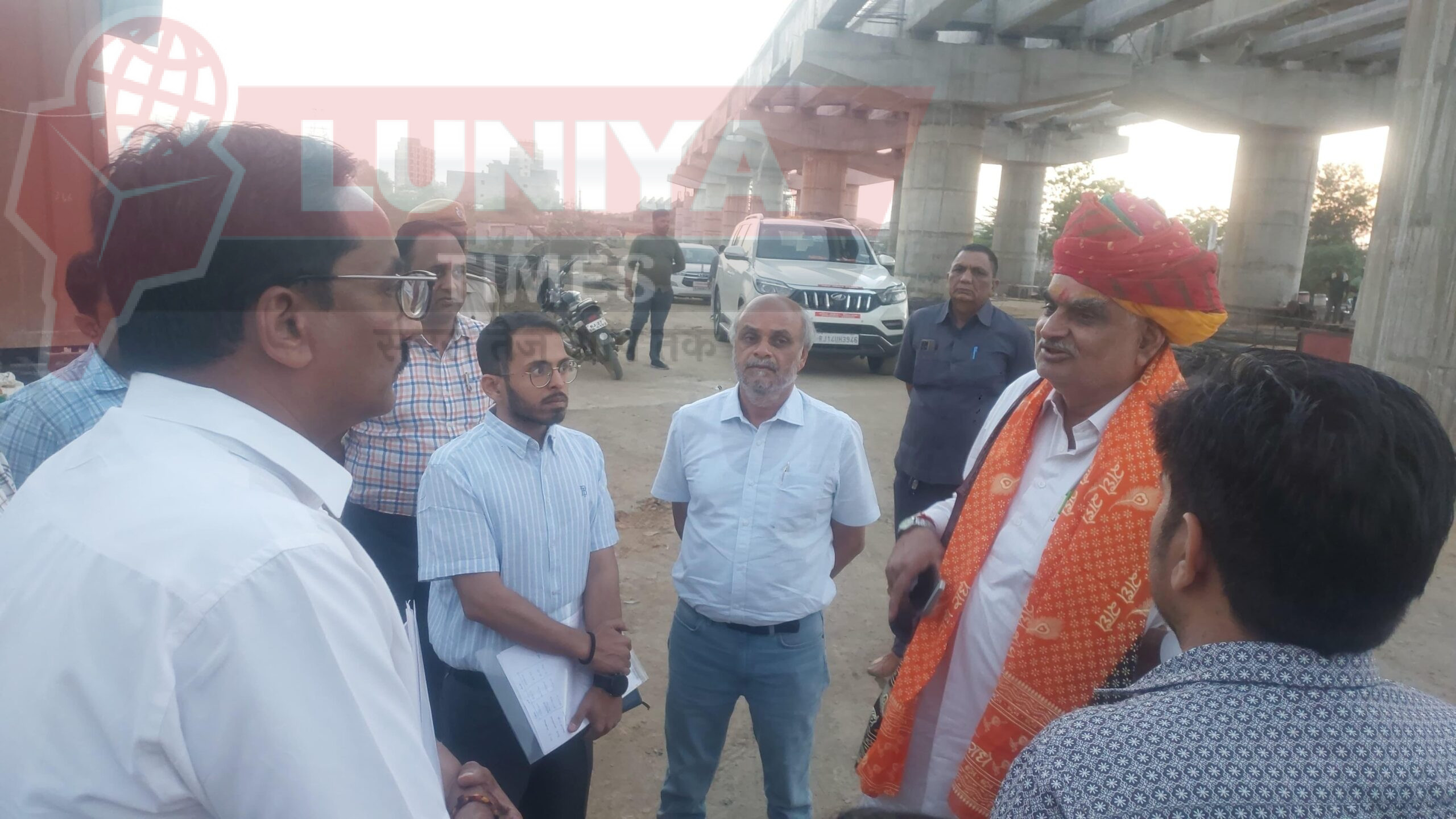 यूडीएच मंत्री ने भीलवाड़ा में निर्माणाधीन ब्रिजों का किया निरीक्षण, परिंडा वितरण कार्यक्रम में हुए शामिल, पहलगाम आतंकी हमले पर जताई गहरी संवेदना 1 192088 Image 2366f39a 29e7 4080 b8f5 9b03b7a2f732 scaled