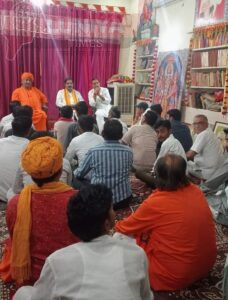 भारतमाता आश्रम पहुंचे राज्यमंत्री प्रहलाद राय टाक अध्यक्ष माटी कला बोर्ड राजस्थान 2 Img 20250408 wa0054