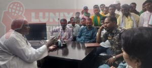 एकलव्य मॉडल आवासीय विद्यालय टुण्डी के क्लर्क गिरफ्तार, विधायक के आदेश पर हुई कार्रवाई 6 IMG 20250418 WA0028