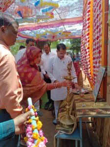 सी.एम. राइज विद्यालय लटेरी मे मनाया प्रवेश उत्सव कार्यक्रम 2 WhatsApp Image 2025 04 01 at 7.30.44 PM
