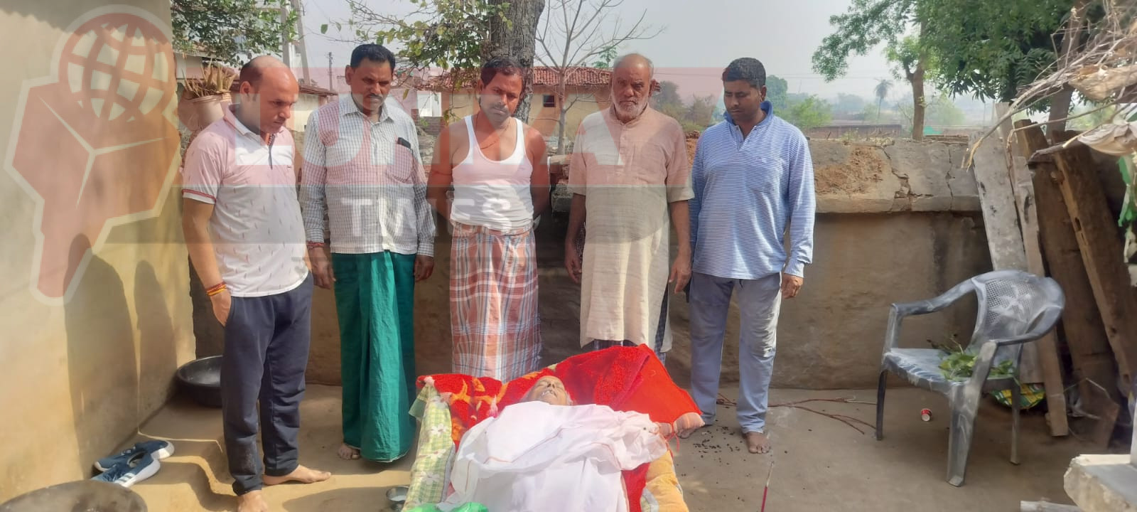 भाजपा नेता बाबा गोपाल पाण्डेय के चाचा अर्जुन पाण्डेय का हृदयाघात से निधन, गांव में शोक की लहर 1 WhatsApp Image 2025 04 02 at 12.36.03 PM