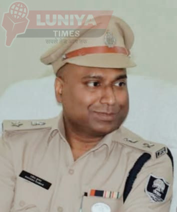 ज़िले के कई पुलिस पदाधिकारियों को एसपी राकेश कुमार ने किया इधर से उधर, 24 घंटे में अनुपालन का निर्देश 1 WhatsApp Image 2025 04 02 at 6.43.15 PM