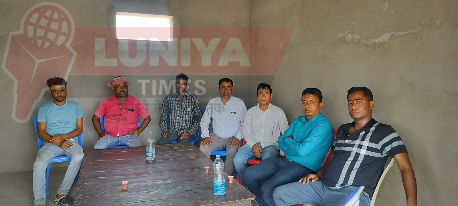ग्रामीण विकास को लेकर प्रबुद्धजनों के साथ पंचायत मुखिया ने की महत्वपूर्ण बैठक 1 WhatsApp Image 2025 04 05 at 7.34.57 PM