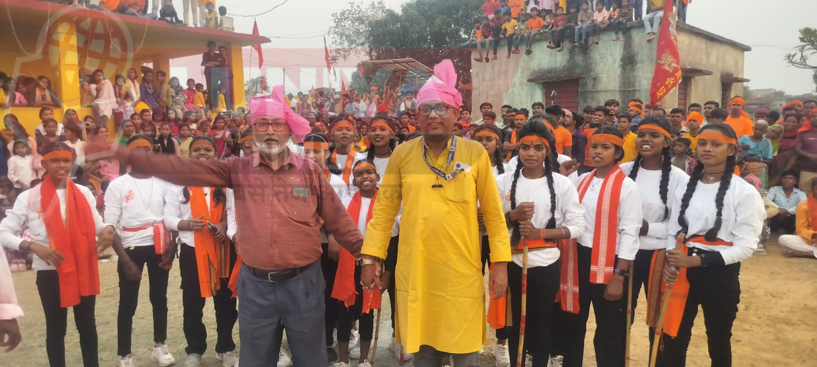 रामनवमी पर्व पर सर्वोच्च मानवाधिकार संरक्षण के प्रदेश प्रभारी द्वारा दिल खोलकर दिखाई गईं मानवता की मिशाल 1 WhatsApp Image 2025 04 06 at 6.56.40 PM