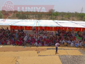त्रिदेव शिव मंदिर प्रतिष्ठा महोत्सव : कंवलियास में उमड़ा आस्था का सैलाब, गूंजे शिव जयकारे 5 Whatsapp image 2025 04 15 at 3.37.48 pm (1)