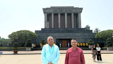 वियतनाम की पारंपरिक चिकित्सा और सामाजिक व्यवस्था का अध्ययन कर लौटे वैद्य हंसराज चैधरी और लेखक भंवर मेघवंशी 14 IMG 20250501 WA0008