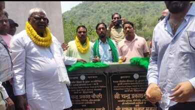 जिला खनिज फाउंडेशन ट्रस्ट द्वारा निर्मित दो कमरों का शौचालय निर्माण कार्य का विधायक द्वारा शिलान्यास 14 IMG 20250508 WA0063