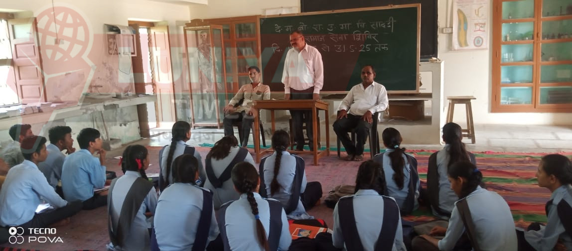 डीएमबी स्कूल सादड़ी में समाज सेवा शिविर का उद्घाटन एवं जानकारीपूर्ण सत्र आयोजित 1 IMG 20250519 WA00151