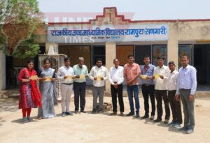 उप शाखा फूलिया कलाँ द्वारा दूसरे दिन ही पिछले वर्ष की सदस्यता से आगे निकलकर हुई 400 पार, कुल लक्ष्य की 75% सदस्यता हुई संपन्न 4 WhatsApp Image 2025 05 02 at 3.23.37 PM