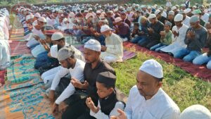 टुण्डी के विभिन्न ईदगाहों में ईद उल अजहा को लेकर नमाजियों की उमड़ी भीड़ 5 IMG 20250607 WA0104