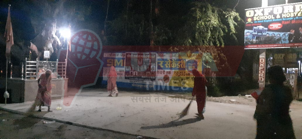 पंडित दीनदयाल उपाध्याय अन्त्योदय सम्बल पखवाड़ा के अंतर्गत नगर में विशेष रात्रि सफाई अभियान 1 IMG 20250628 WA0065