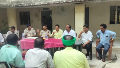 टुण्डी थाना परिसर में बक़रीद को लेकर शांति समिति की बैठक आयोजित 9 WhatsApp Image 2025 06 05 at 17.02.15