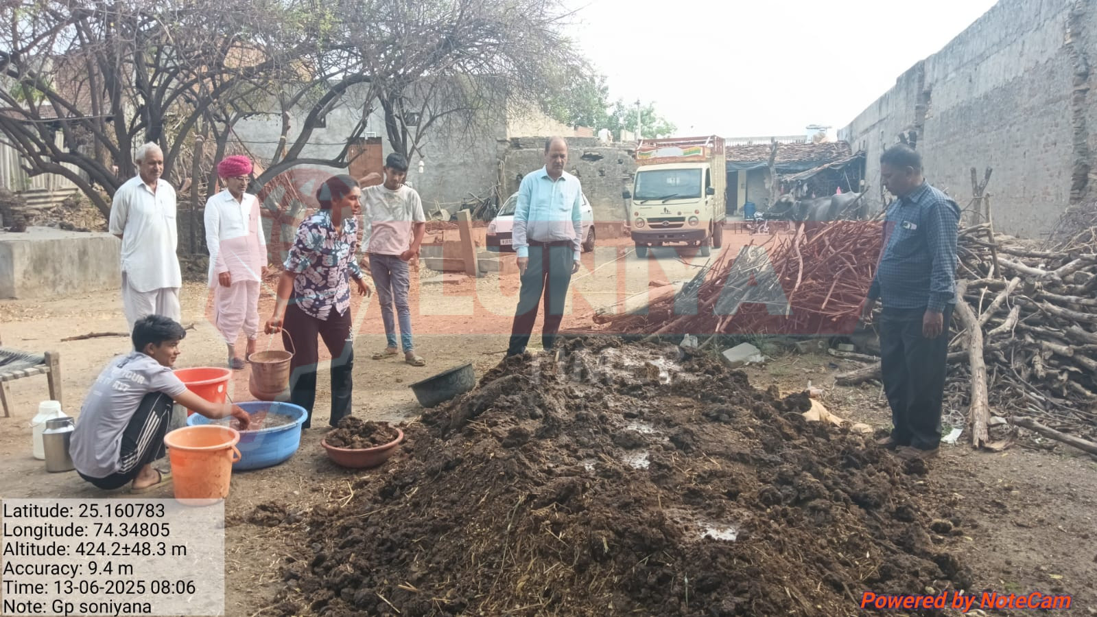 जैविक खेती को बढ़ावा- सहाड़ा ब्लॉक में एसडीएफ, एफईएस व गोयल संस्थान की पहल 1 WhatsApp Image 2025 06 14 at 5.48.49 PM