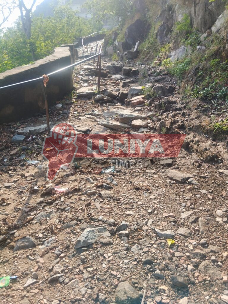 परशुराम महादेव तीर्थ: सरकारी उपेक्षा का शिकार, प्रशासन की लापरवाही से हर साल श्रद्धालुओं की जान जोखिम में 3 WhatsApp Image 2025 06 26 at 9.20.34 AM