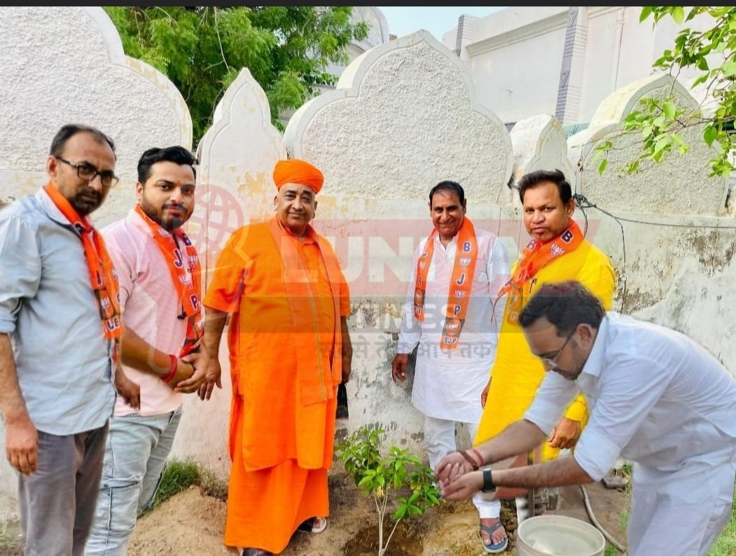 नोहर में भाजपा प्रदेशाध्यक्ष मदन राठौड़ के जन्मदिन पर वृक्षारोपण और फल वितरण कार्यक्रम आयोजित 1 IMG 20250702 WA0039